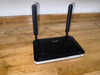Router D-Link DWR-921 4G LTE con SIM