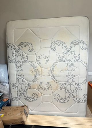 Colchón matrimonial tela.