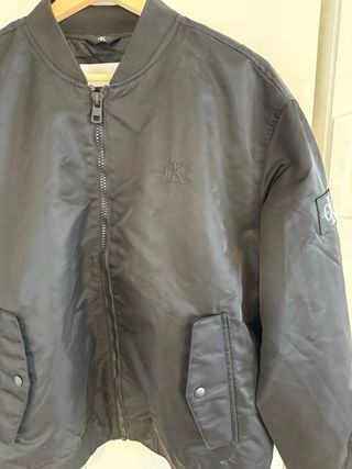 Chaqueta Bomber Calvin Klein Negra