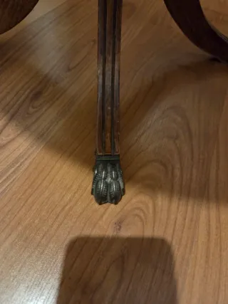 Mesa auxiliar vintage de madera