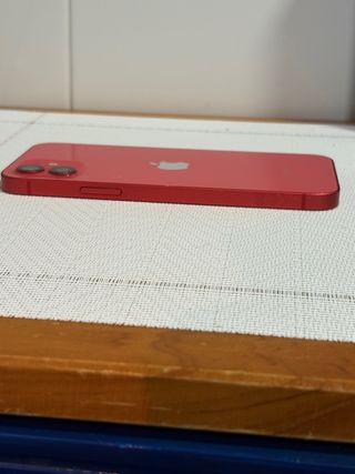 iPhone 12 Rojo
