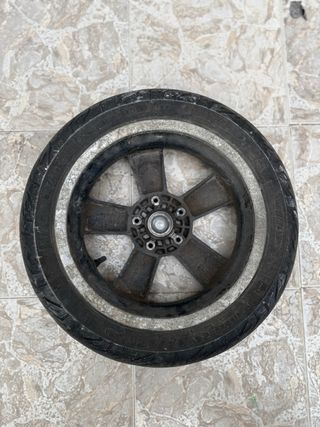 Llanta delantera Vespa GTS 125/310