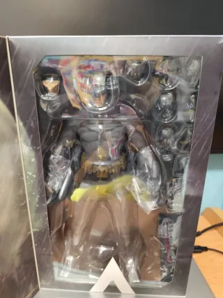 Figura Coleccionable Batman Arkham City 1/6