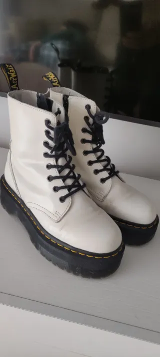 Stivali Dr. Martens piattaforma bianchi 38
