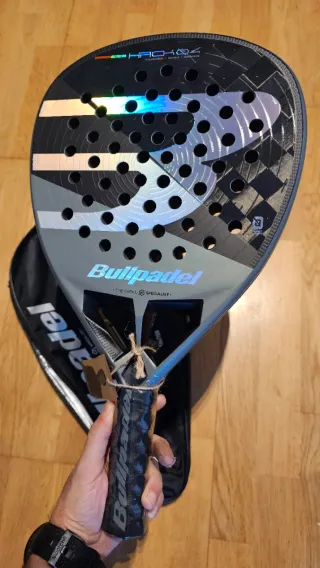 Pala Padel Bullpadel Hack 04 2026 -Paquito Navarro