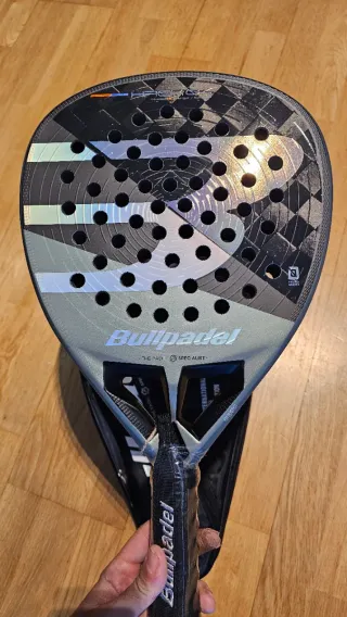 Pala Padel Bullpadel Hack 04 2026 -Paquito Navarro