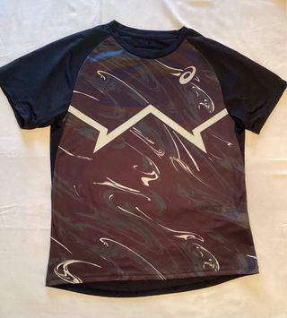 Camiseta Asics mujer estampada