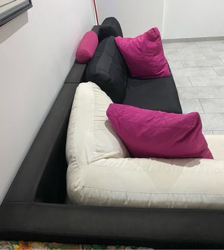 Divano B&B Italia bianco e nero