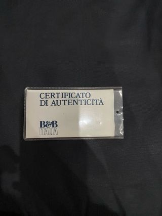 Divano B&B Italia bianco e nero