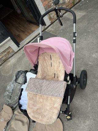 Bugaboo Camaleón 3 con capazo y accesorios