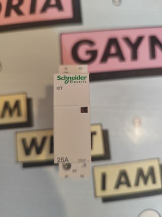 Contactor Schneider ICT 25A NC