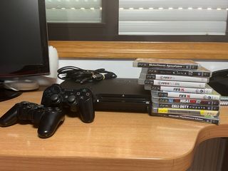 Consola PlayStation 3 + 9 Juegos