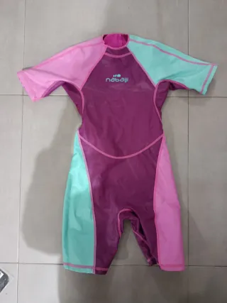 Neopreno niña Nabaiji morado y rosa