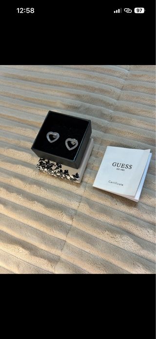 Pendientes Guess Corazón Plata