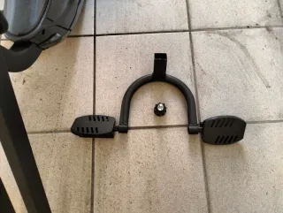 Attrezzo addominali e cyclette