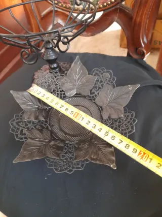 Coppia vassoi decorativi in ferro battuto