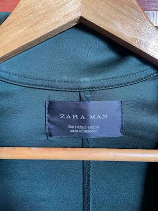 Chaqueta Zara verde talla S