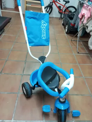 Triciclo infantil Smoby azul
