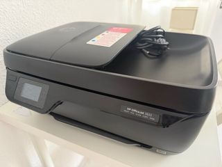 Stampante multifunzione HP OfficeJet 3833 con scanner