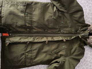 Abrigo Ralph Lauren verde con capucha