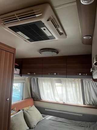 Caravana Weinsberg 2 ambientes