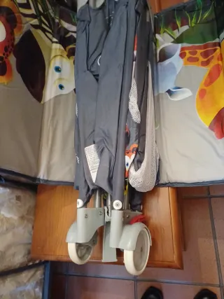 Cuna de viaje plegable