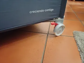 Cuna de viaje plegable