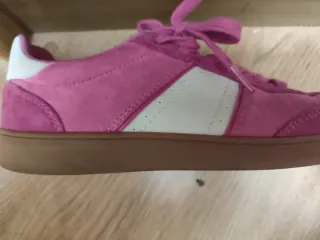 Zapatillas deportivas rosas