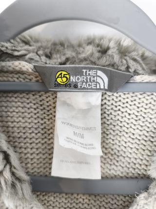 Cárdigan The North Face punto trenzado capucha pel