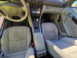 Mercedes-Benz Clase C 2001