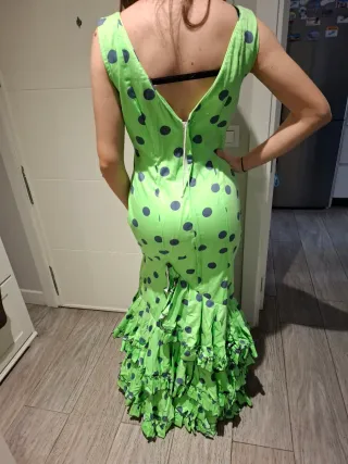 Traje de Flamenca verde lunares