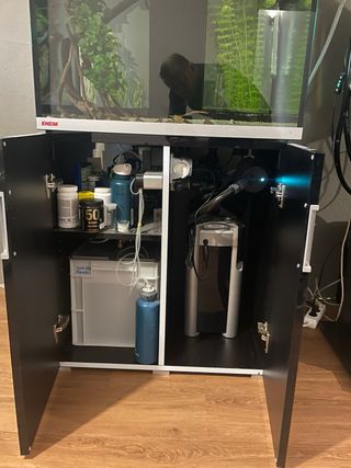 Acuario Eheim Incpiria 230