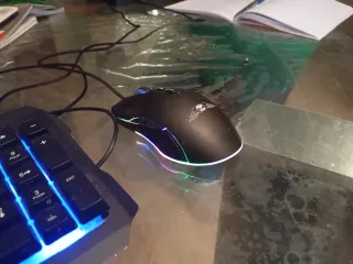 Teclado y Ratón Gaming RGB