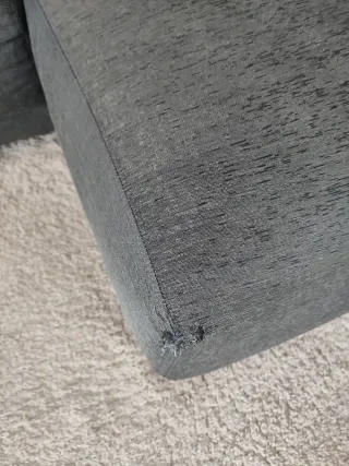 Sofá chaiselongue gris oscuro