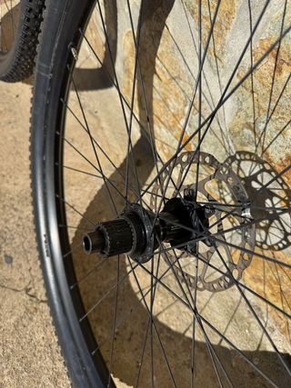 Ruedas 29 MTB bosst neumaticos maxis recon race