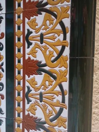 Azulejo decorativo estilo árabe. 5 euros la unidad