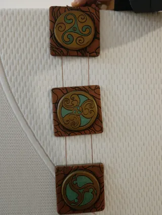 Colgador de pared celta