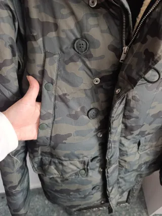 Anorak acolchado camuflaje hombre