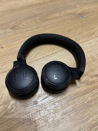 Auriculares JBL Live 460NC Negros