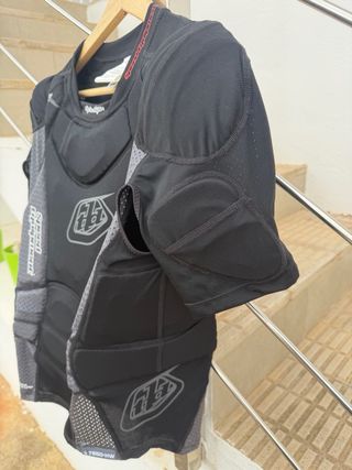Coraza Protección Troy Lee Talla S