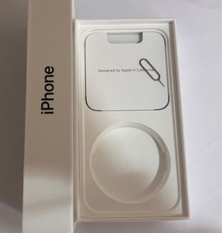 iPhone 14 128GB Negro + Accesorios originales