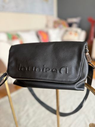 Bolso bandolera Desigual negro