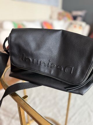 Bolso bandolera Desigual negro
