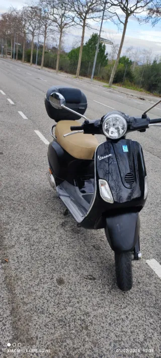 Piaggio Vespa LX50 2T Negra