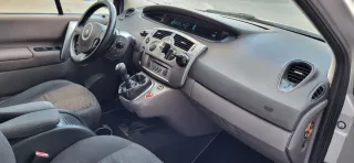 Renault Grand Scenic 1.9 DCI 130CV