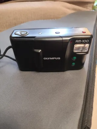 Cámara Analógica Olympus AM-100