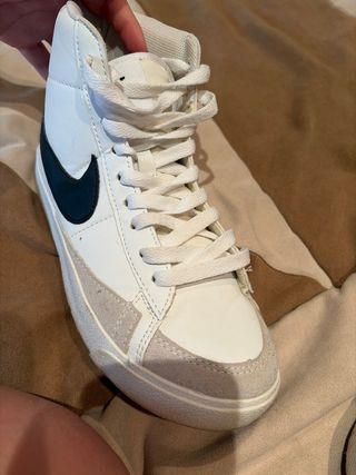 Zapatillas Nike Blazer Mid '77 Blancas