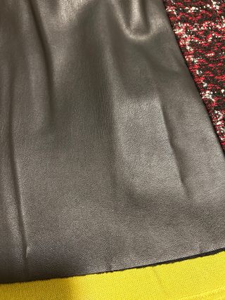 Minifalda Patchwork Negro y Rojo