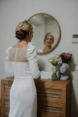 Vestido de novia Lunanovias – elegante y atemporal
