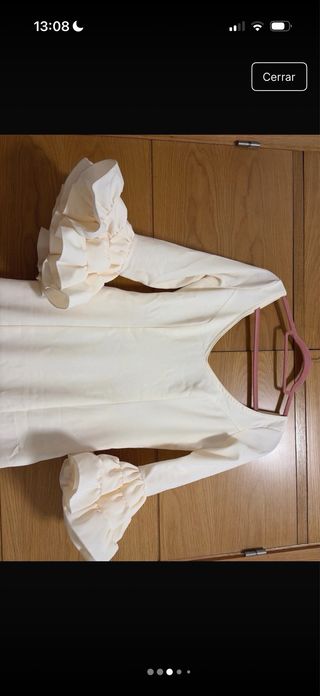 Traje de flamenca beige